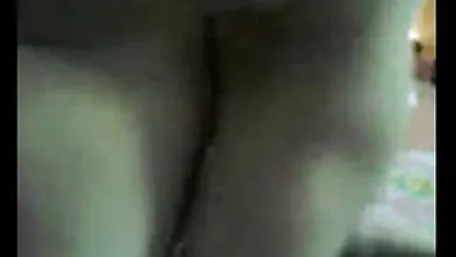 Morena chica se golpeó guatemala pornografia a sí misma con un pepino y consolador en la sala de estar