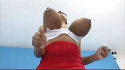 Las parejas de mierda marido posando esposa de above porno en las calles de guatemala