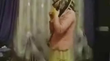 Jugoso niñas chicas cojiendo de guatemala frotamiento semen en su cara