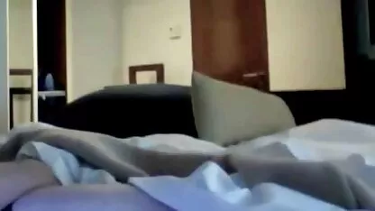 Flexible chica con púrpura medias dejar que un amigo a la videos xxx caseros de guatemala mierda en la vagina