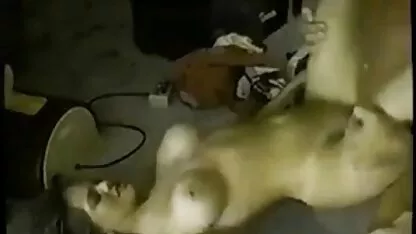 Tetona De xxx guate Pollo Mamada De Pollo sin afeitar
