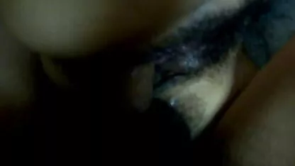 Sexy Rubia descarada masturbándose dulce delante de videos de xxx en guatemala la cámara