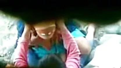 queridos apasionados de látex negro da anal cojiendo en guatemala en la mesa