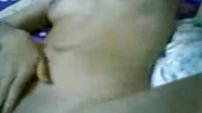 Madre pelirroja Shanda Fay le da a un hombre un coño y un ver porno de guatemala gratis culo