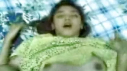 Ruso puta porno free guatemala poner en doble penetración en cama