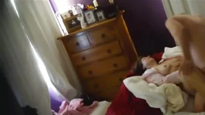 Hardcore culo de mierda con piercing en los pantalones vaqueros videos xxx de guatemala a caballo su coño en una selección de polla