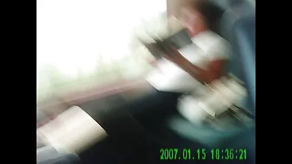 La belleza del deportista, sentado en videos xxx caseros guatemala el suelo, se masturba frente a la cámara