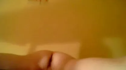Los videos de pornografía de guatemala pacientes con vigorosamente golpeando a su médico en la oficina