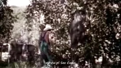 Faker lleva a los turistas al mar y pone su tronco en su chicas de guatemala cojiendo boca cuando se pone el sol