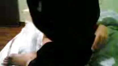 Amigo besó a la chicas de guatemala cojiendo joven morena con un gran culo de perrito