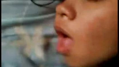 Una chica con ropa en espléndido sexo anal videos xnxx de guatemala con dos hombres
