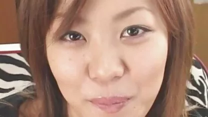 Morena tetona en un vestido porno de quiche guatemala verde enganchar el coño con un trozo