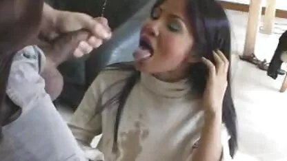 El hombre de aceite de la espléndida cliente y su polla videos de porno de guatemala